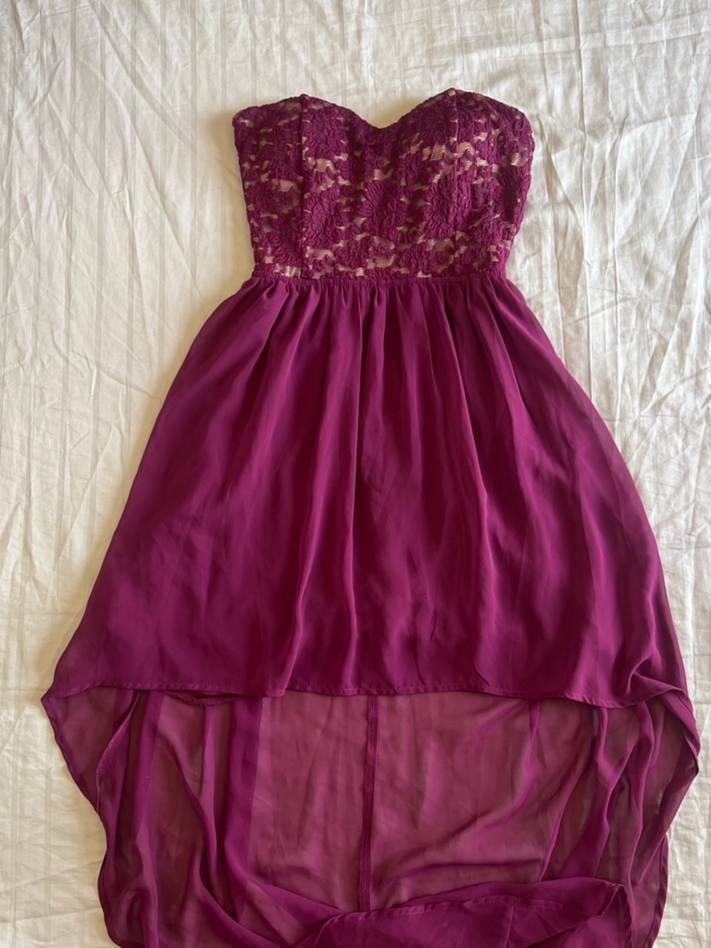 🪞 Strapless lace hi low chiffon backless gown in dark pink fuschia